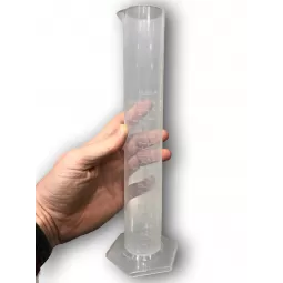 Plastikinis matavimo cilindras su skale 250 ml