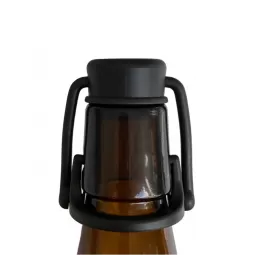 Rankinis kamštelis alaus buteliui iš tvirto plastiko