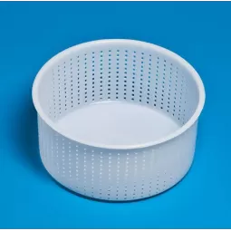 Sūrio gamybos forma 20cm x 9,7cm plastikinė