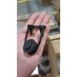 Rankinis kamštelis alaus buteliui, juodas