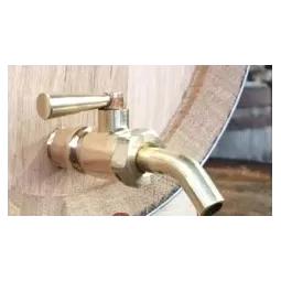 Prancūziško ąžuolo statinės žalvarinis kranelis