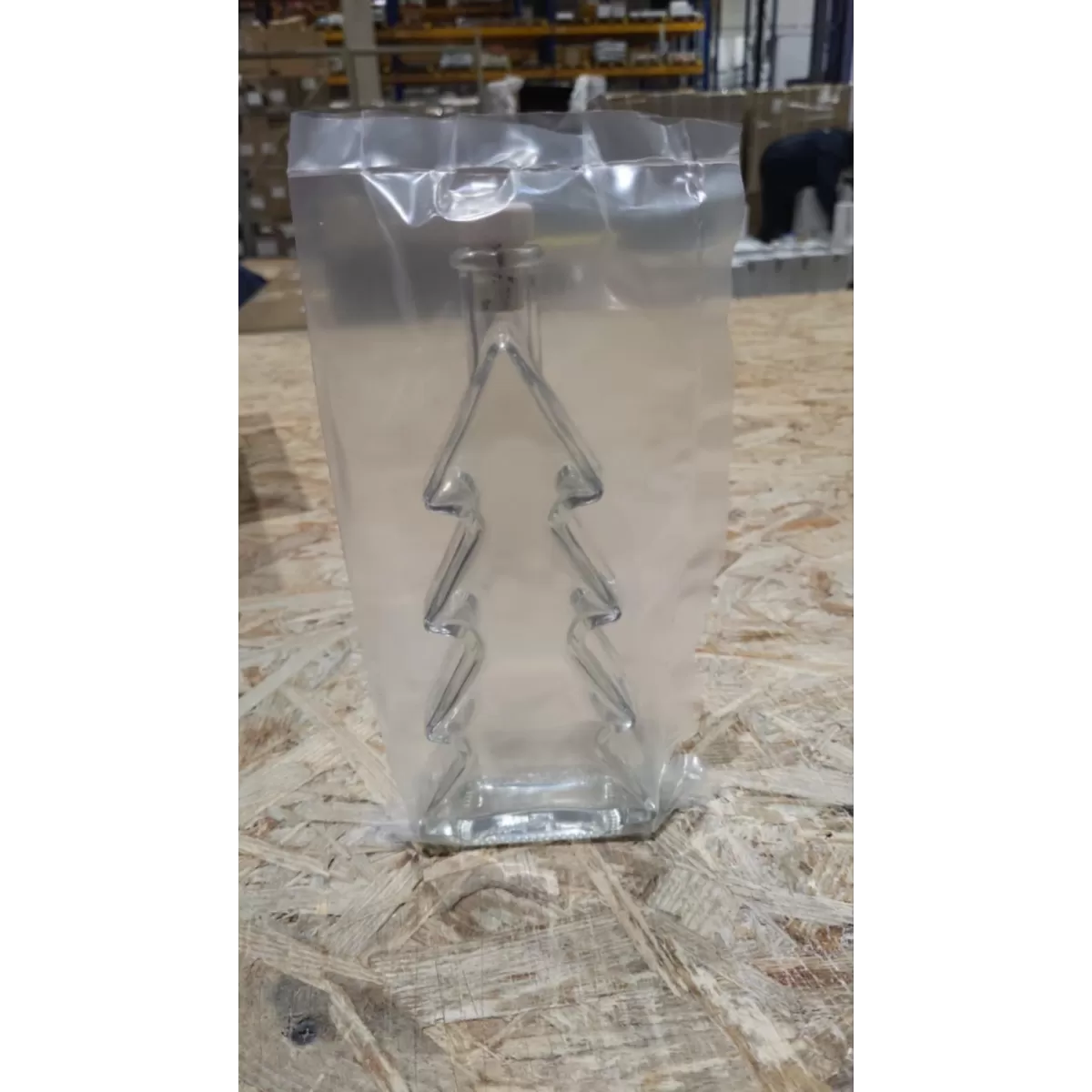 Stiklinis butelis Naujametinė eglutė su kamščiu 1 vnt|Stikliniai buteliai