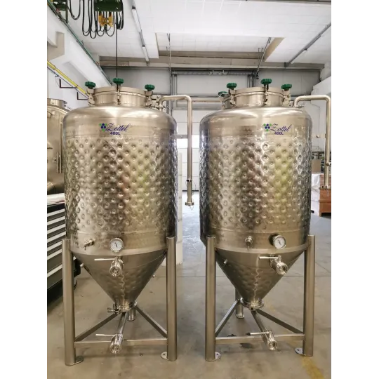 Nerūdijančio plieno statinė kūginiu dugnu su šaldymo marškiniais ir izoliacija Zottel|Nerūdijančio plieno statinės Nerūdijančio plieno statinė kūginiu dugnu su šaldymo marškiniais ir izoliacija Zottel|Nerūdijančio plieno statinės